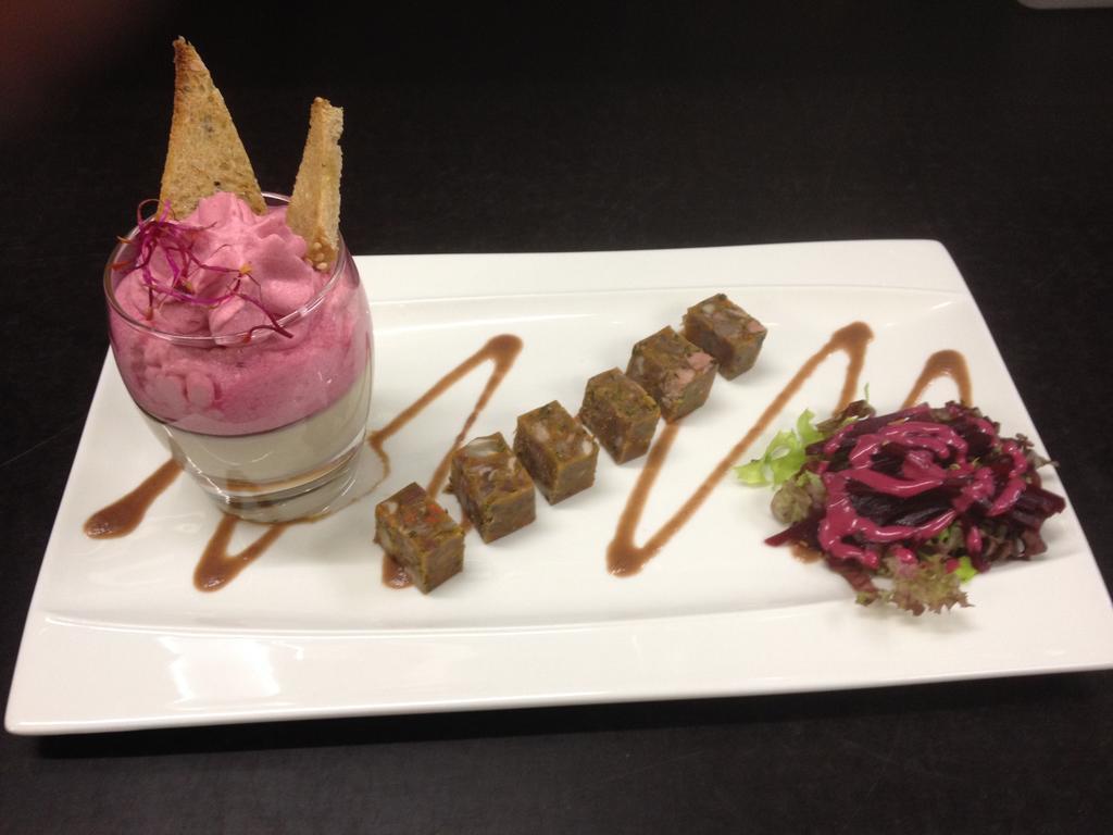 Reyssouze Logis Hotel Les Platanes מראה חיצוני תמונה