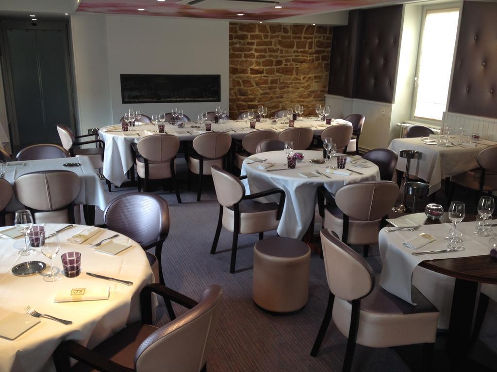 Reyssouze Logis Hotel Les Platanes מראה חיצוני תמונה
