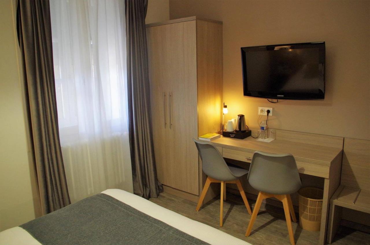 Reyssouze Logis Hotel Les Platanes מראה חיצוני תמונה