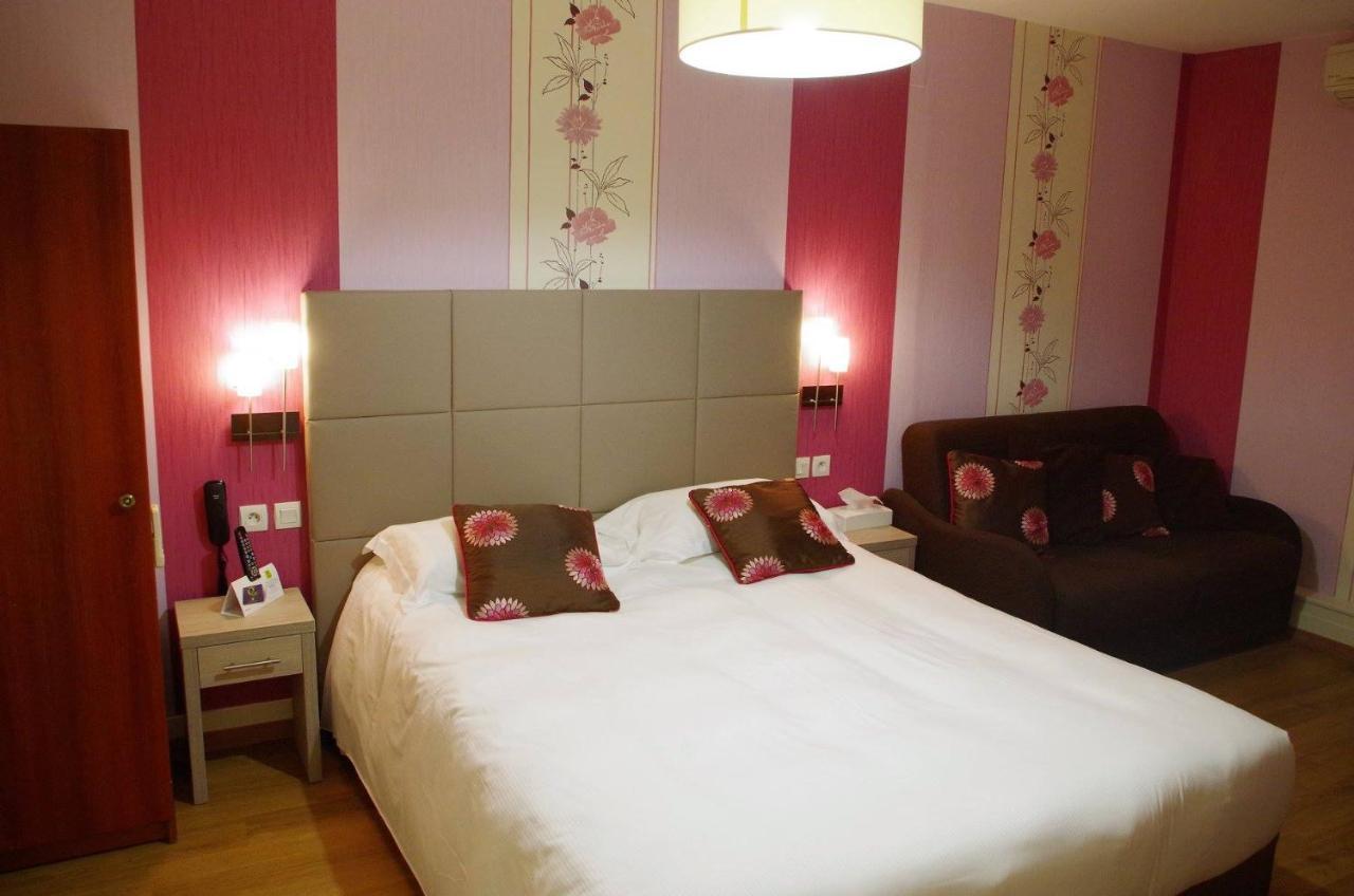 Reyssouze Logis Hotel Les Platanes מראה חיצוני תמונה